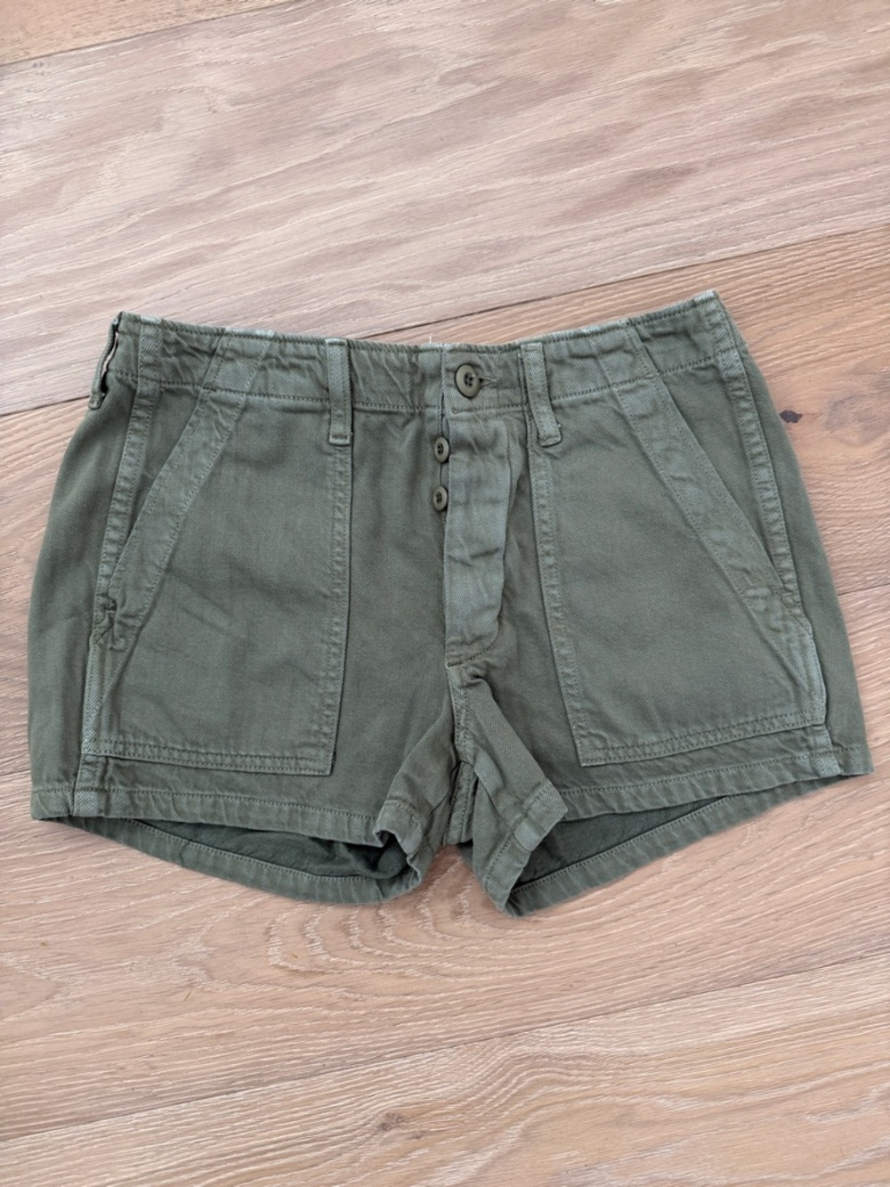 AMO short 26